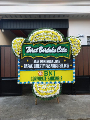 Papan Bunga Duka di Sindangwangi